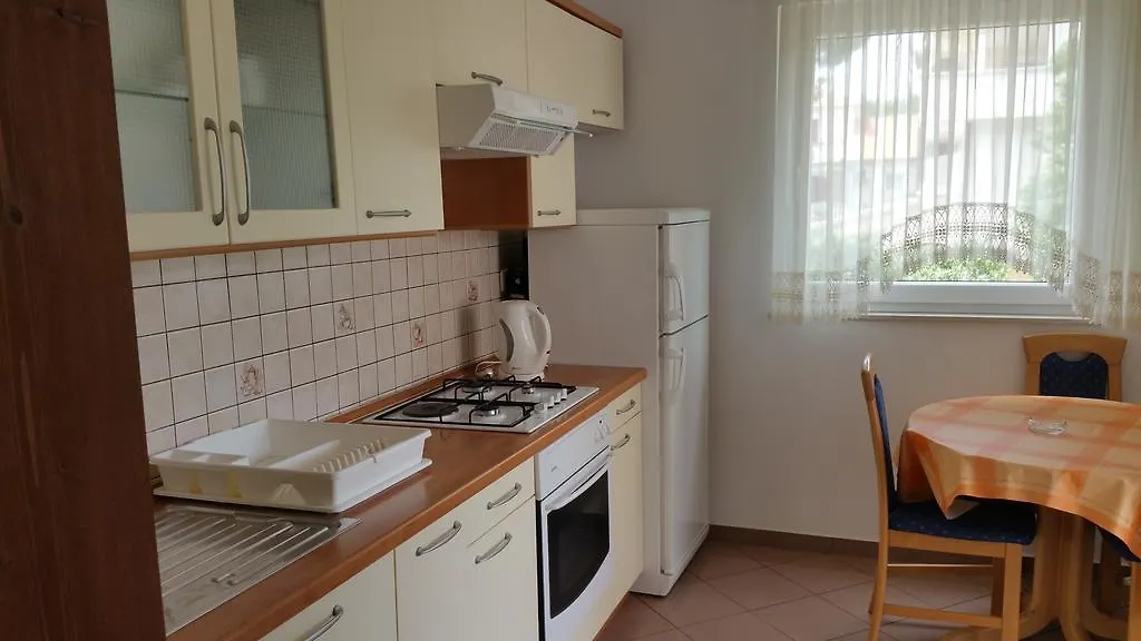 Gardenia Apartments Pakoštane