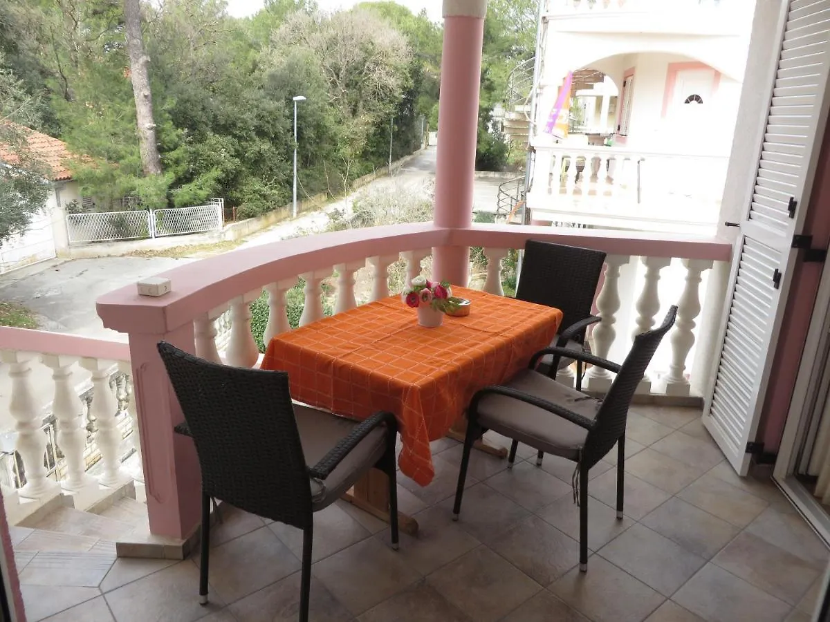 Gardenia Apartments Pakostane
