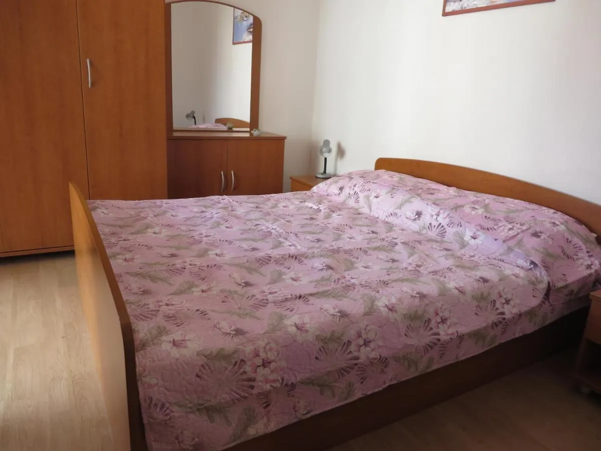Gardenia Apartments Pakostane 0*,  Croatia