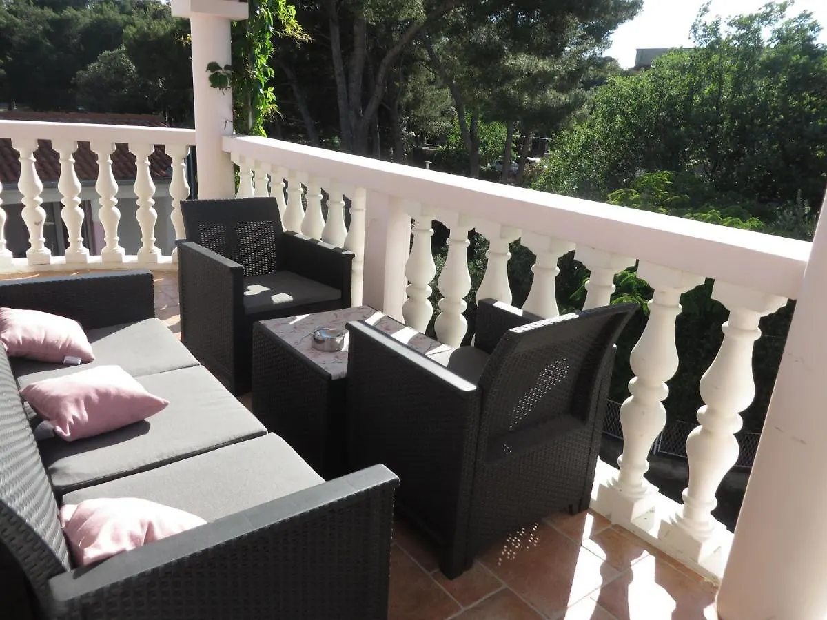 Gardenia Apartments Pakostane