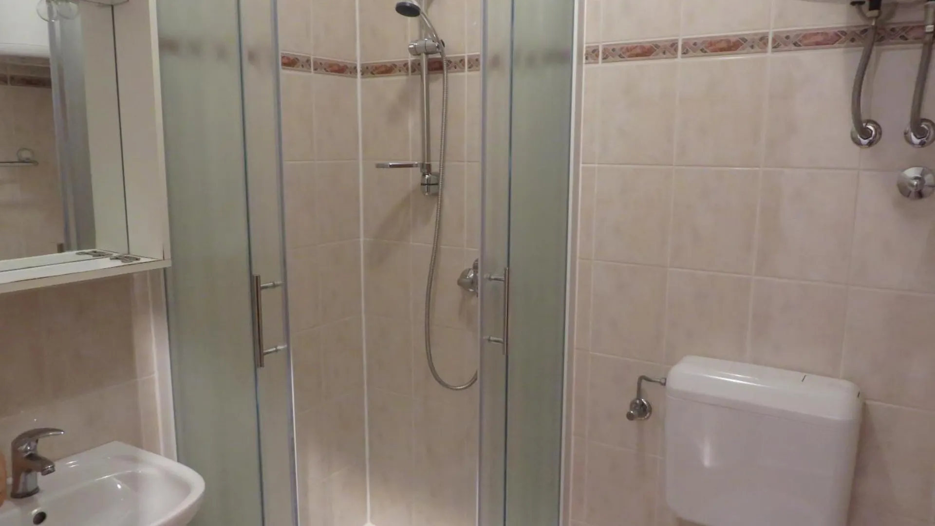 Gardenia Apartments Pakostane