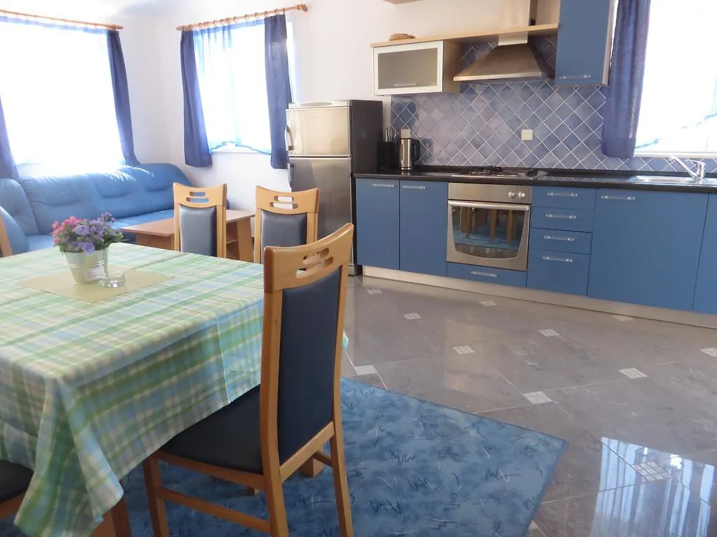 Gardenia Apartments Pakostane 0*,  Croatia